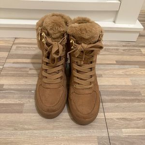 Guess wedge booties